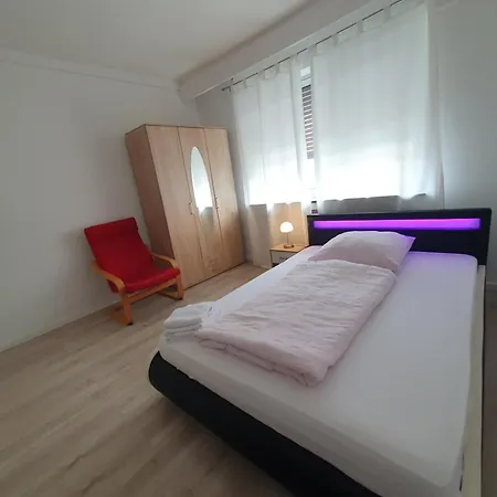 בית אירוח Gemuetliches An Der Uniklinik Mainz. Sehr Zentral מיינץ