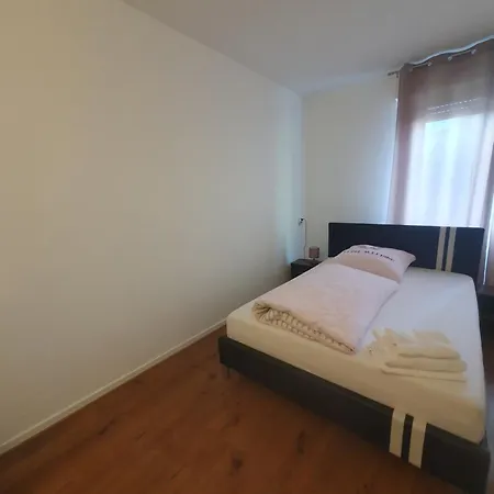 Gemuetliches An Der Uniklinik Mainz. Sehr Zentral Homestay