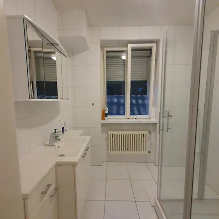 Gemuetliches An Der Uniklinik Mainz. Sehr Zentral Майнц